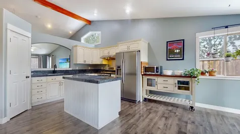 63048 Tourmaline Lane Bend OR 97703