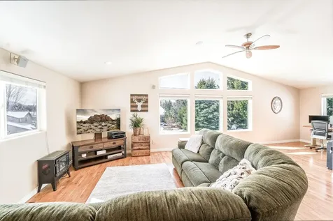 20710 Justice Lane Bend OR 97701