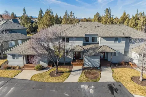 1140 Golden Pheasant Drive Redmond OR 97756