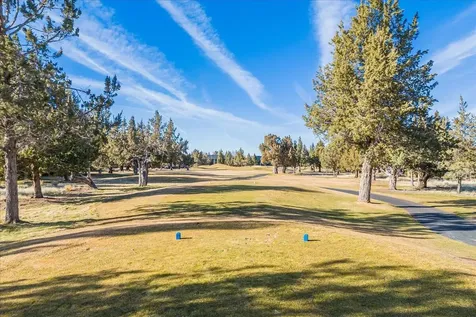 1140 Golden Pheasant Drive Redmond OR 97756