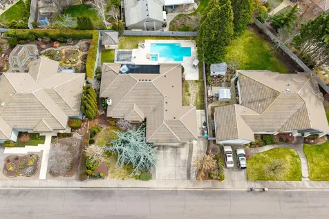 781 Eastridge Drive Medford OR 97504