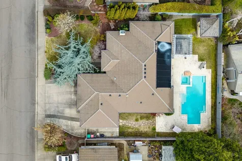 781 Eastridge Drive Medford OR 97504