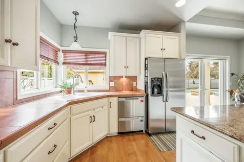 781 Eastridge Drive Medford OR 97504