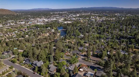 225 NW Wilmington Avenue Bend OR 97703
