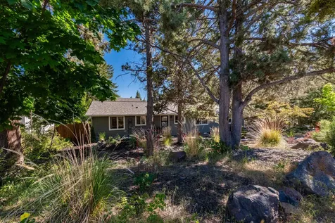 225 NW Wilmington Avenue Bend OR 97703