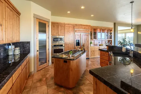 17610 SW Mount Hood Drive Powell Butte OR 97753