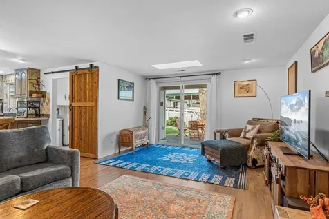 50 Allen Lane Talent OR 97540