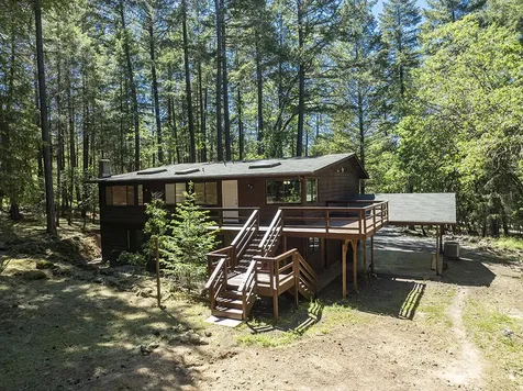 323 Brooke Lane Grants Pass OR 97527