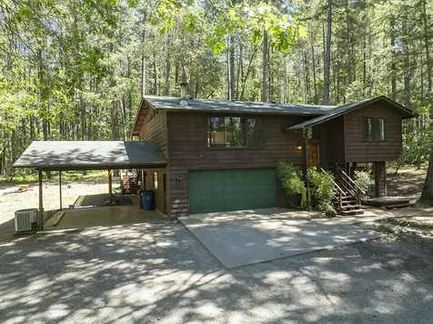 323 Brooke Lane Grants Pass OR 97527