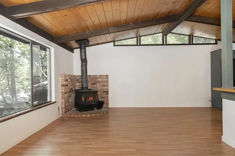 323 Brooke Lane Grants Pass OR 97527
