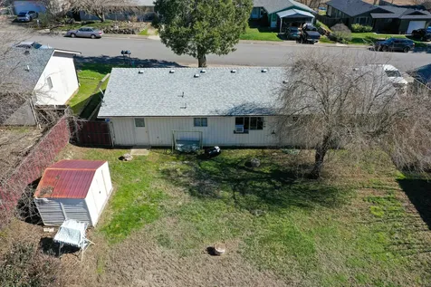 410 Nugget Drive Rogue River OR 97537