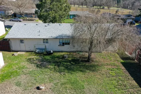 410 Nugget Drive Rogue River OR 97537