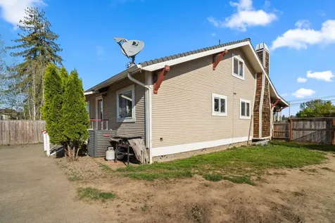 2975 Leonard Road Grants Pass OR 97527