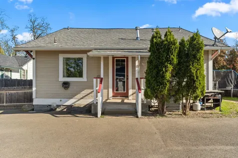 2975 Leonard Road Grants Pass OR 97527
