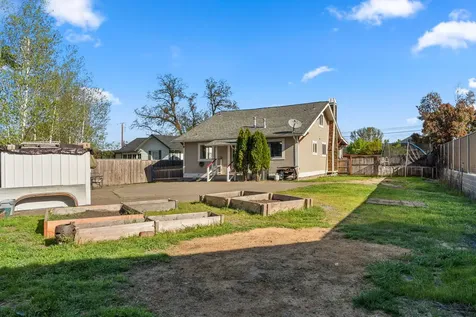 2975 Leonard Road Grants Pass OR 97527