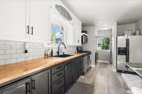 2975 Leonard Road Grants Pass OR 97527
