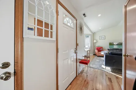 1271 Munson Drive Ashland OR 97520
