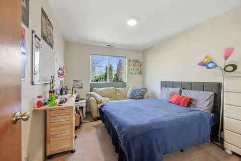 1271 Munson Drive Ashland OR 97520