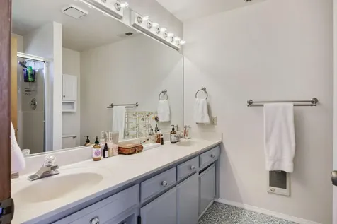 1271 Munson Drive Ashland OR 97520