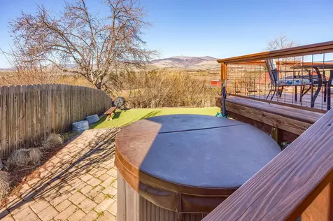 1271 Munson Drive Ashland OR 97520