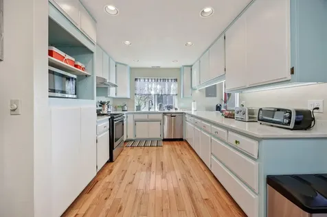 1271 Munson Drive Ashland OR 97520