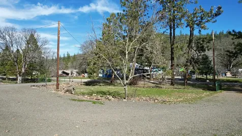 815 Old Trail Creek Road Trail OR 97541