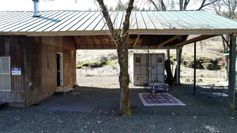 815 Old Trail Creek Road Trail OR 97541