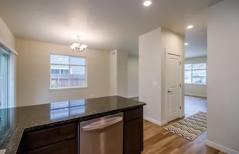 420 Oak Street Phoenix OR 97535