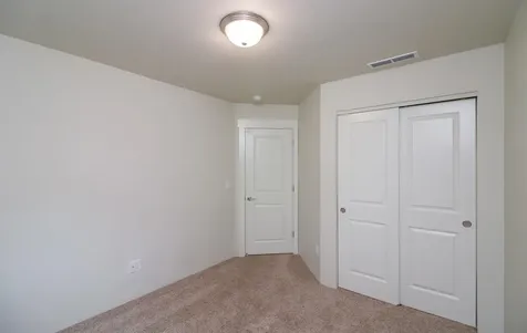 420 Oak Street Phoenix OR 97535