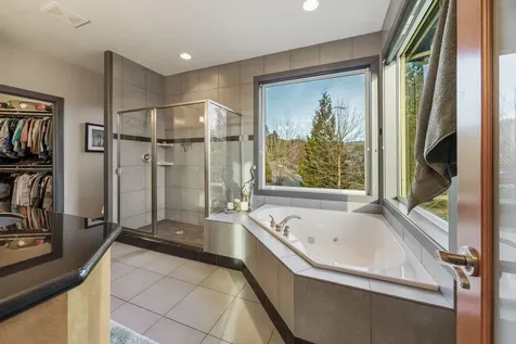 3730 Old Cherry Lane Medford OR 97504