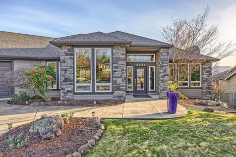 3730 Old Cherry Lane Medford OR 97504