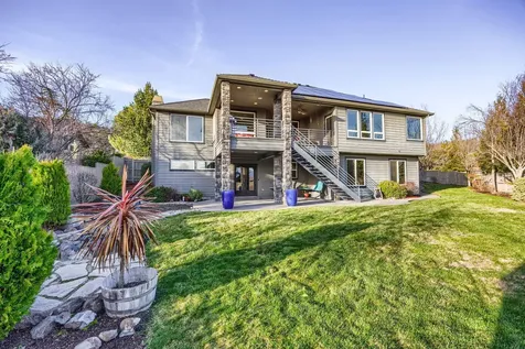 3730 Old Cherry Lane Medford OR 97504