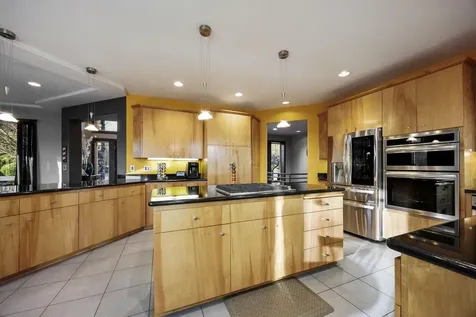 3730 Old Cherry Lane Medford OR 97504