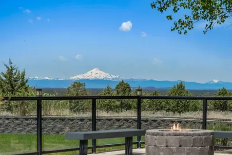 13407 SW Umbarger Road Powell Butte OR 97753