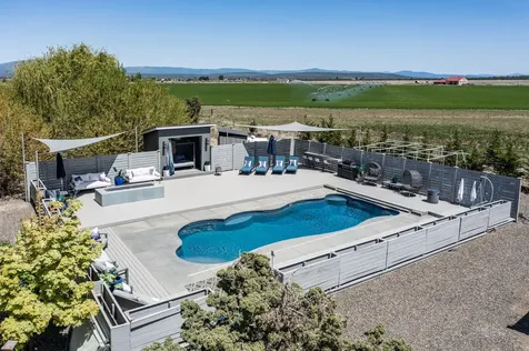 13407 SW Umbarger Road Powell Butte OR 97753