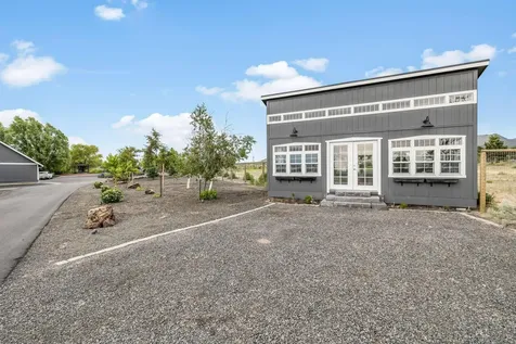 13407 SW Umbarger Road Powell Butte OR 97753