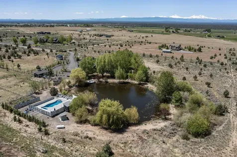 13407 SW Umbarger Road Powell Butte OR 97753