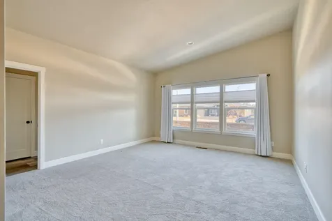 715 NW 13th Street Redmond OR 97756