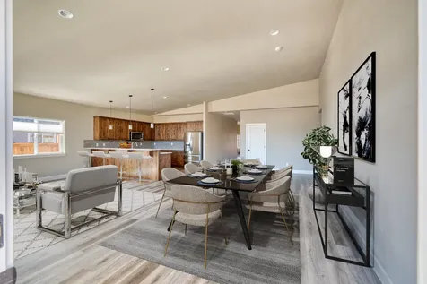715 NW 13th Street Redmond OR 97756