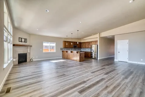 715 NW 13th Street Redmond OR 97756