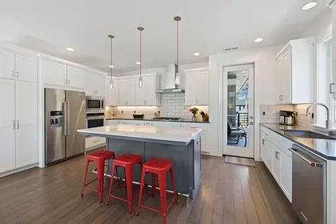 2926 NW Chardonnay Lane Bend OR 97703