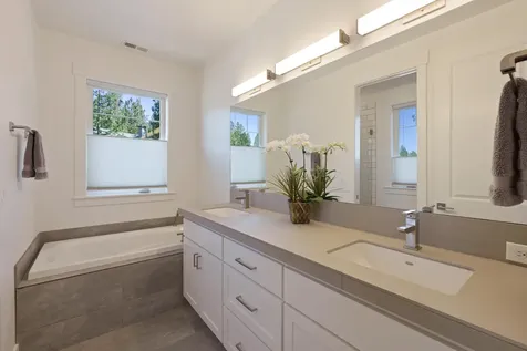 2926 NW Chardonnay Lane Bend OR 97703