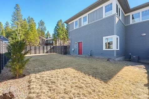 2926 NW Chardonnay Lane Bend OR 97703