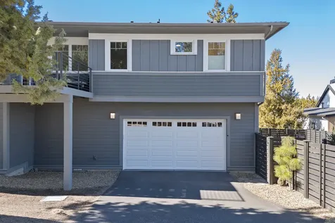 2926 NW Chardonnay Lane Bend OR 97703