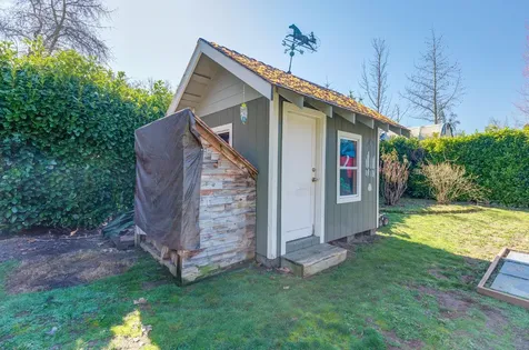 1028 SE Clarey Avenue Grants Pass OR 97526