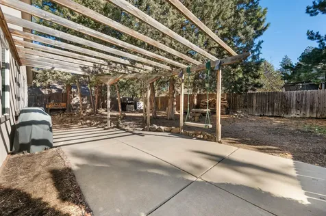 1110 SW Silver Lake Boulevard Bend OR 97702