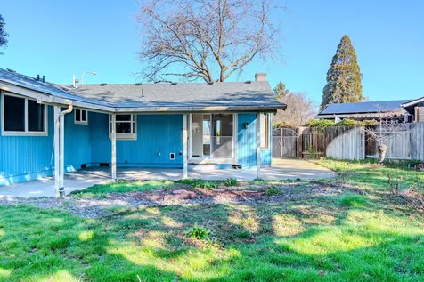 2200 Smokethorn Way Medford OR 97504