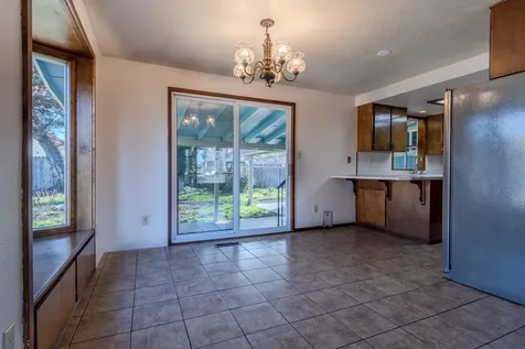 2200 Smokethorn Way Medford OR 97504