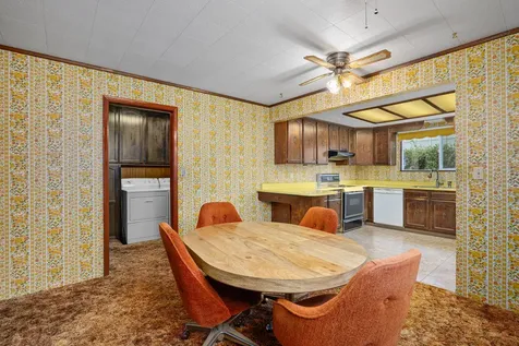 465 SW H Street Grants Pass OR 97526