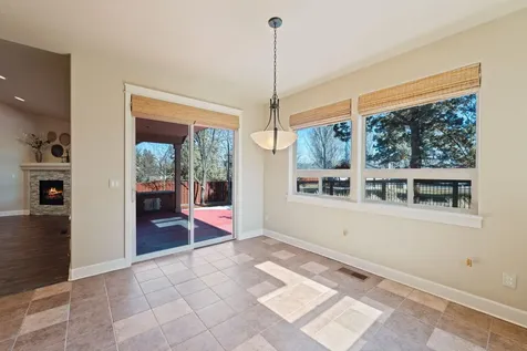 330 NW 28th Street Redmond OR 97756
